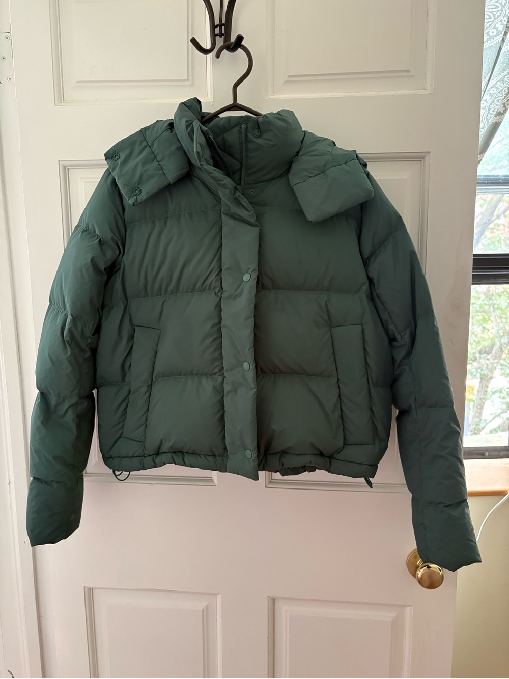 Lululemon Wunder Puff Cropped Winter Jacket - lightly worn one season